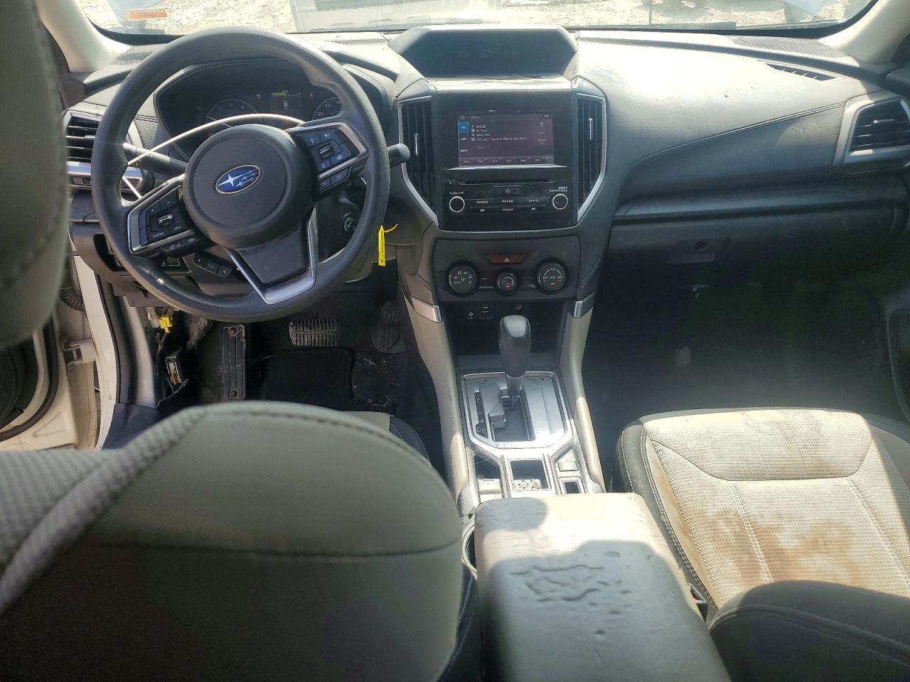 2020 Subaru Forester - zdjęcie 8