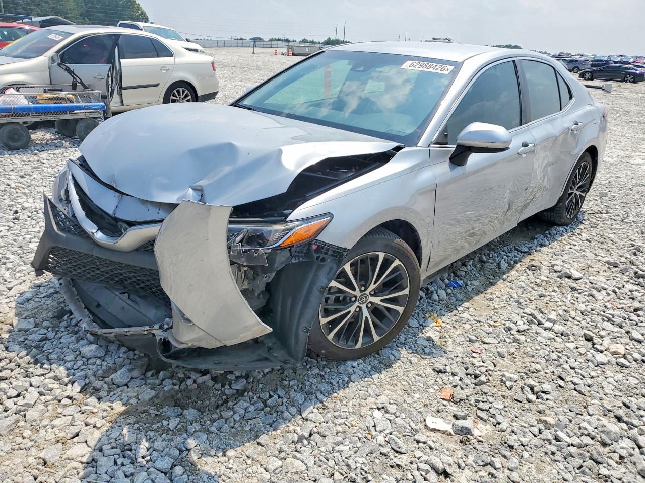 2018 Toyota Camry Se - zdjęcie główne