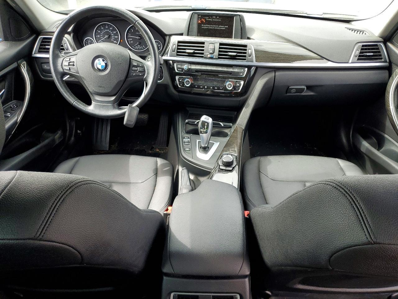 2017 BMW 320 I - zdjęcie 8