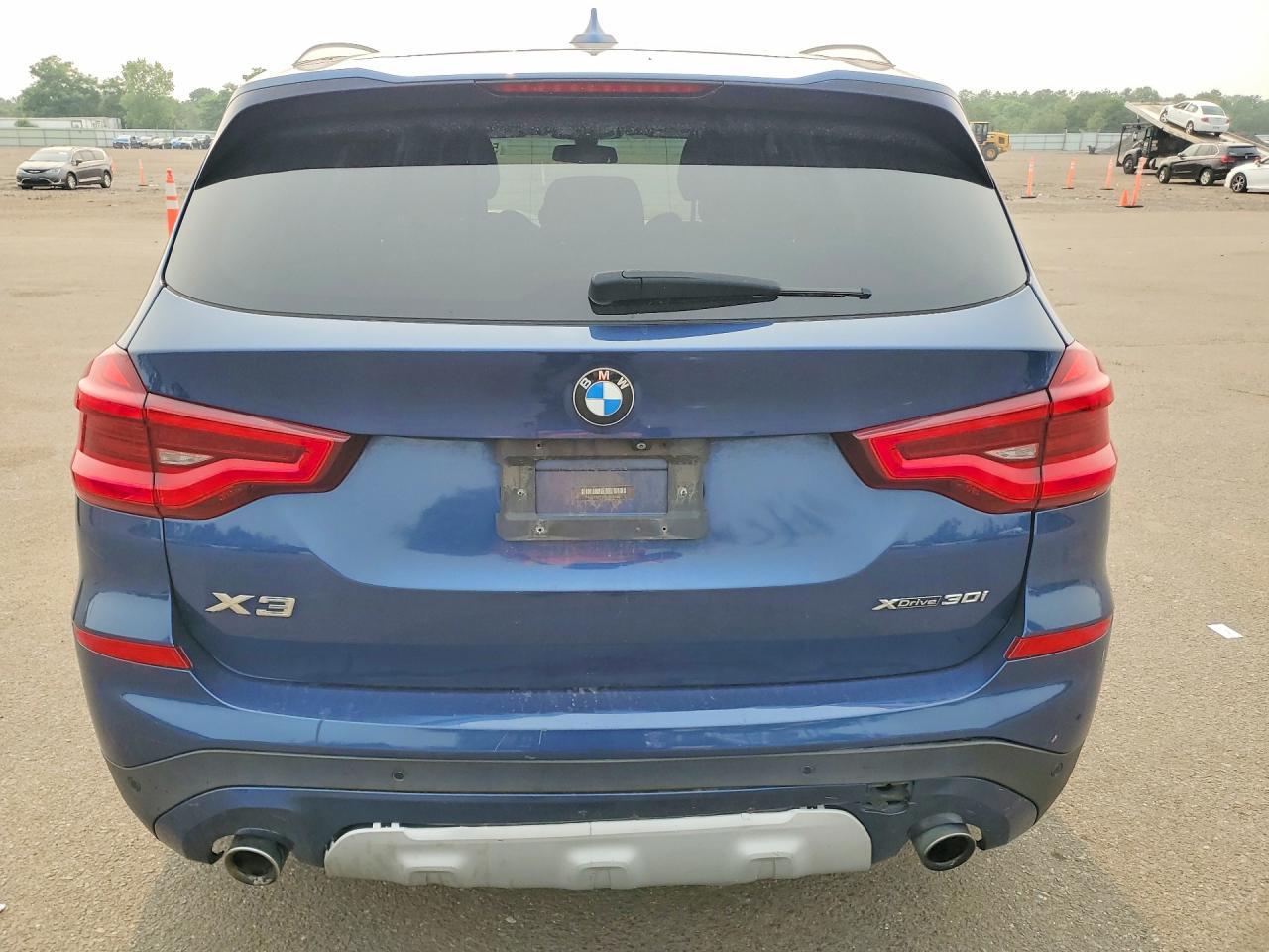 2018 BMW X3 xDrive30I - zdjęcie 6