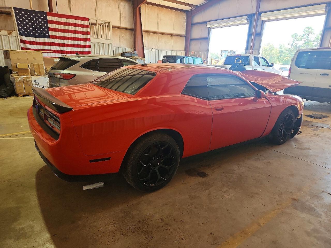 2023 Dodge Challenger Sxt - zdjęcie 3