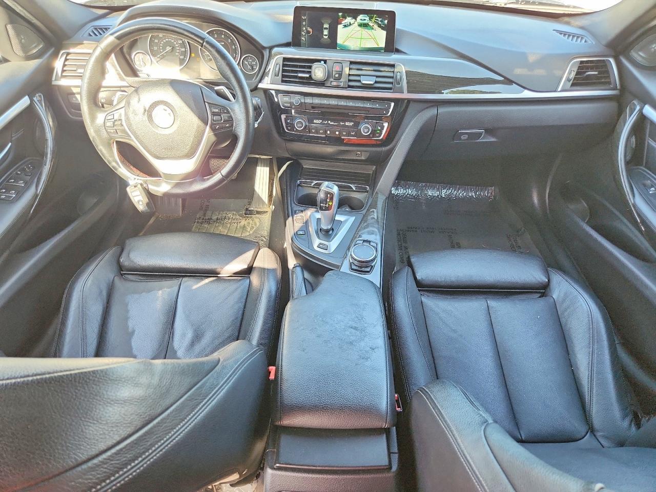 2017 BMW 330E - zdjęcie 8