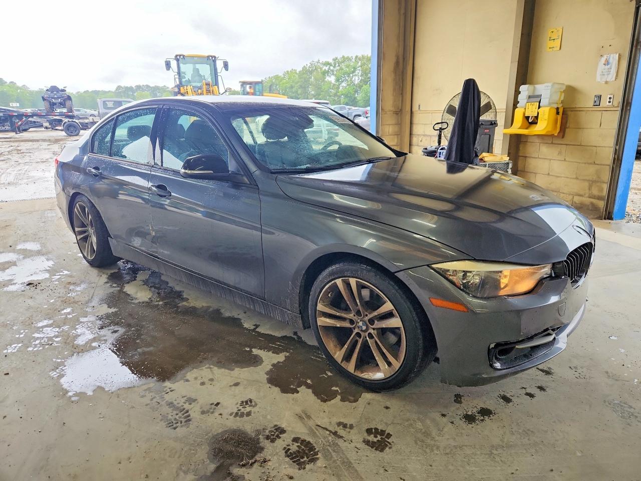 2014 BMW 328 I - zdjęcie 4