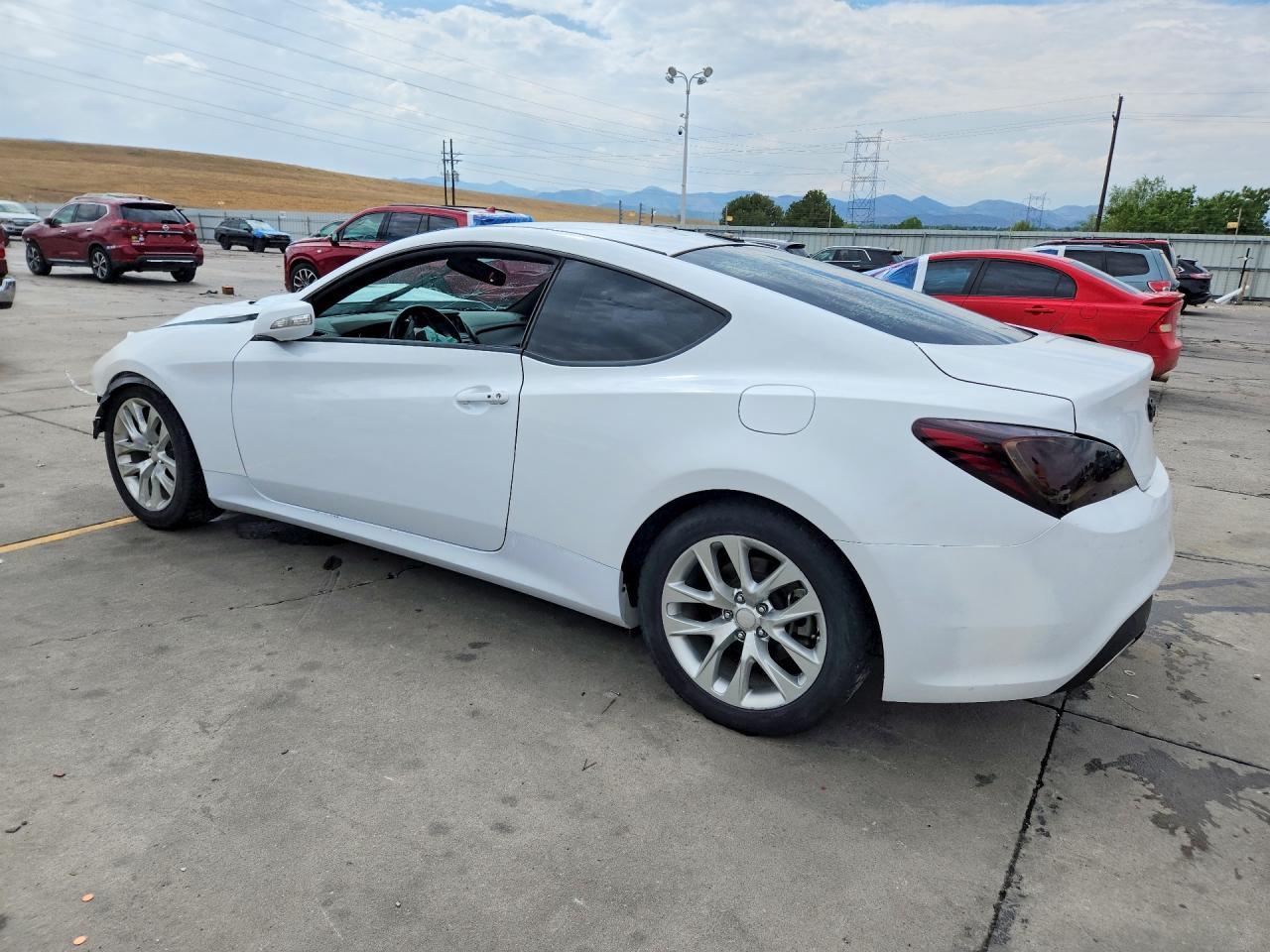2016 Hyundai Genesis Coupe 3.8 - zdjęcie 2