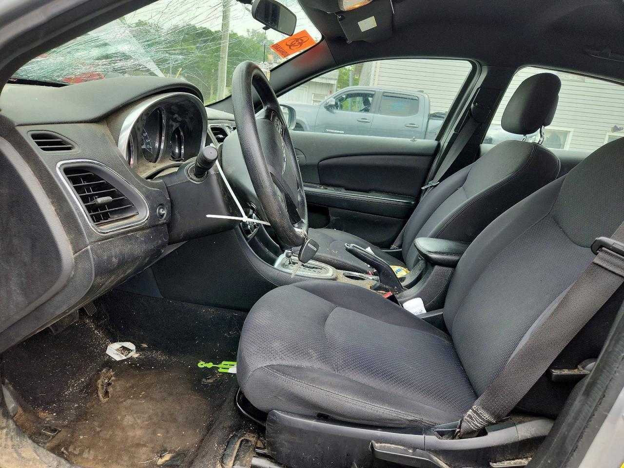 2014 Chrysler 200 Lx - zdjęcie 7