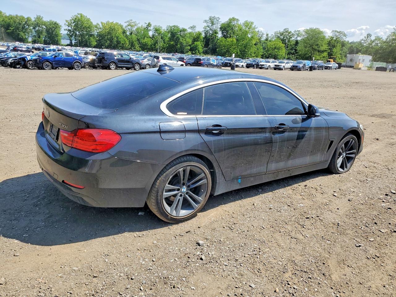 2017 BMW Seria 4 430i - zdjęcie 3