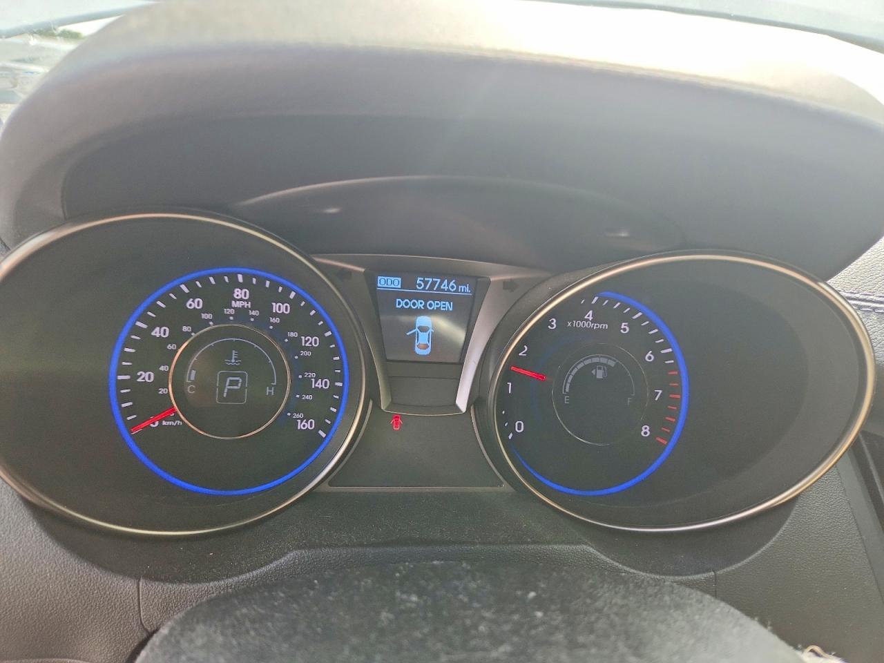 2014 Hyundai Genesis Coupe 2.0T - zdjęcie 9