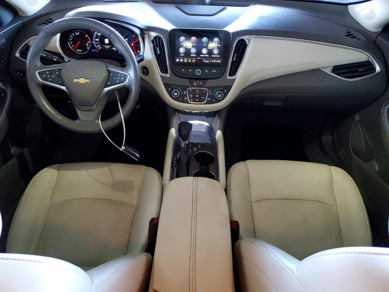 2024 Chevrolet Malibu Premier - zdjęcie 8