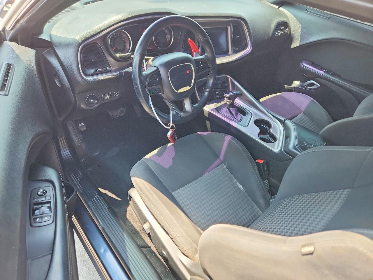 2019 Dodge Challenger R/T - zdjęcie 8
