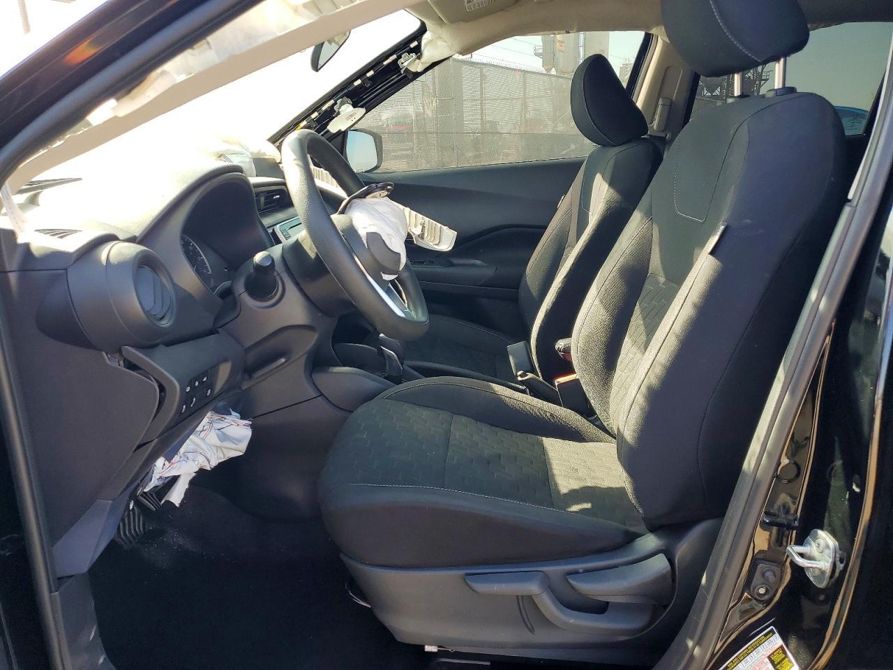 2022 Nissan Kicks S - zdjęcie 7