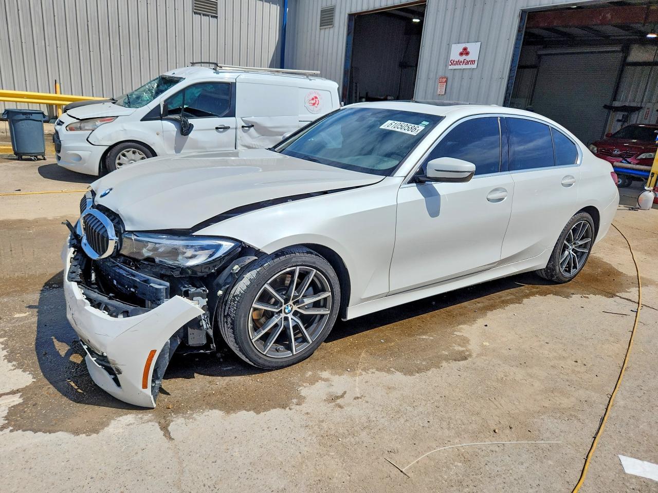 2020 BMW 330I - zdjęcie główne