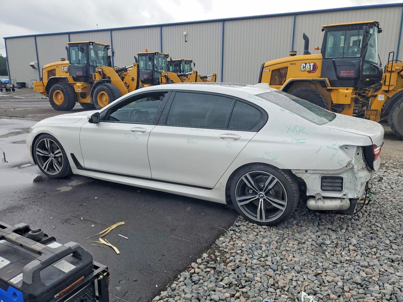 2019 BMW 740 I - zdjęcie 2