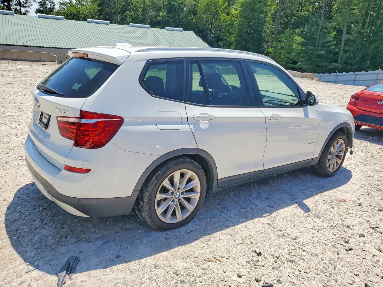 2016 BMW X3 xDrive28I - zdjęcie 3