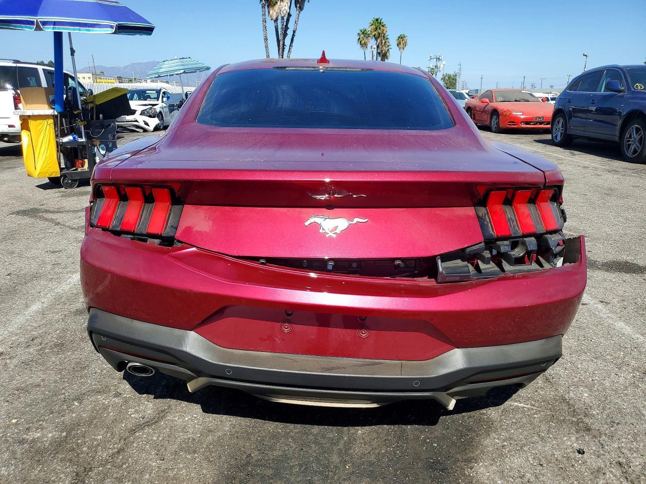 2026 Ford Mustang - zdjęcie 6