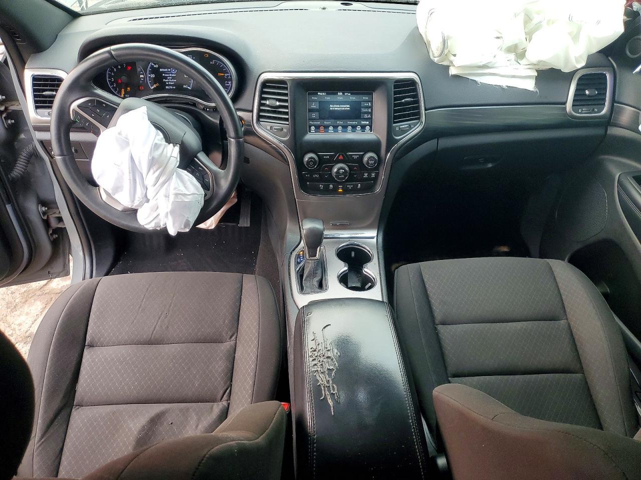 2019 Jeep Grand Cherokee Laredo - zdjęcie 8