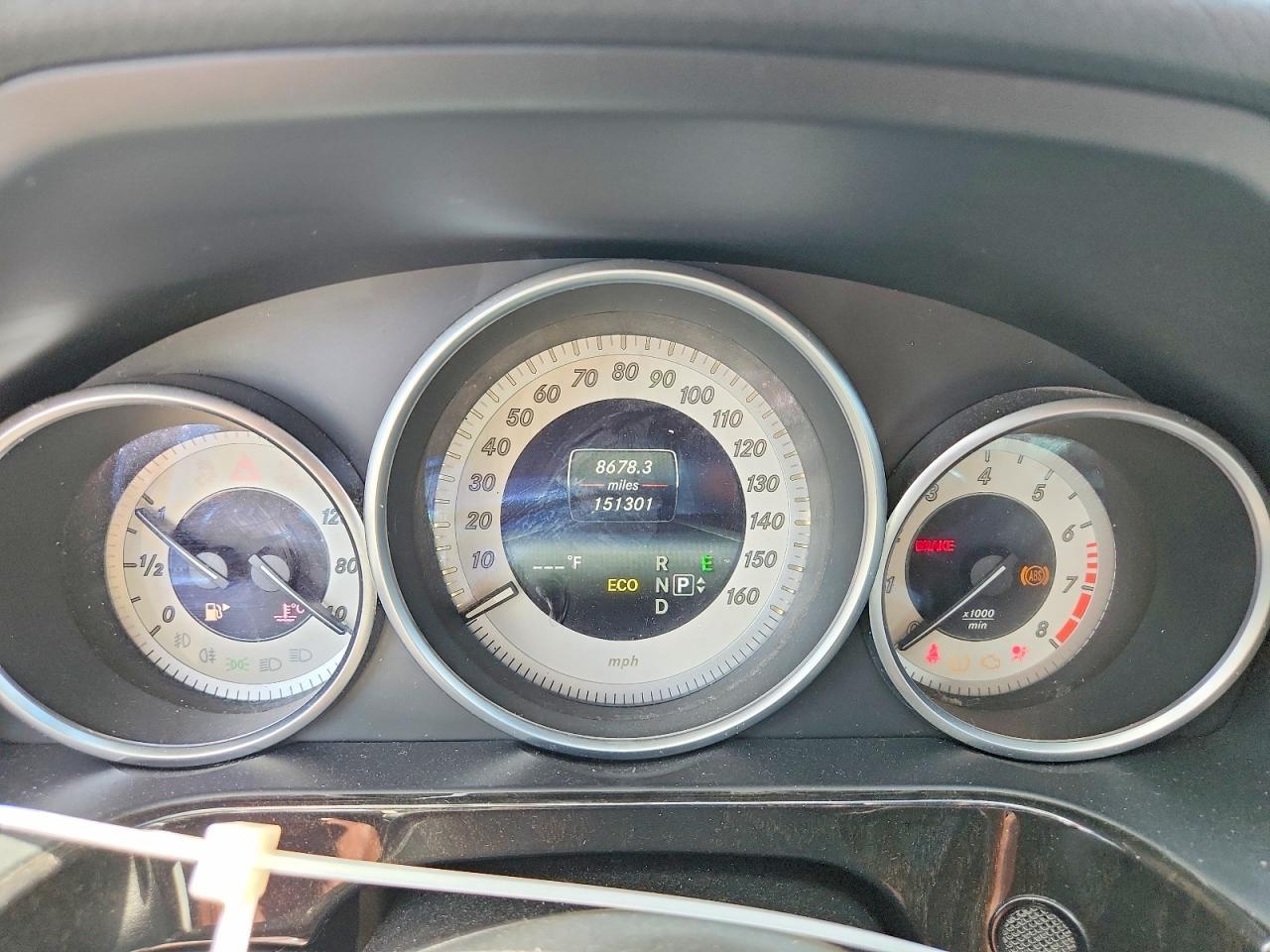 2014 Mercedes-Benz E 350 4Matic - zdjęcie 9