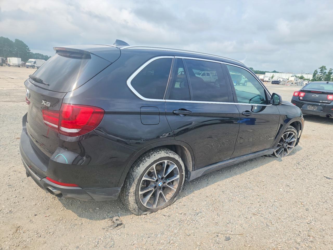2017 BMW X5 xDrive35I - zdjęcie 3