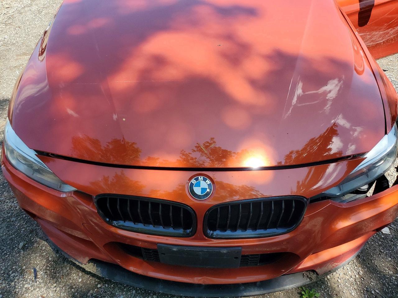 2014 BMW Seria 3 335i - zdjęcie 11
