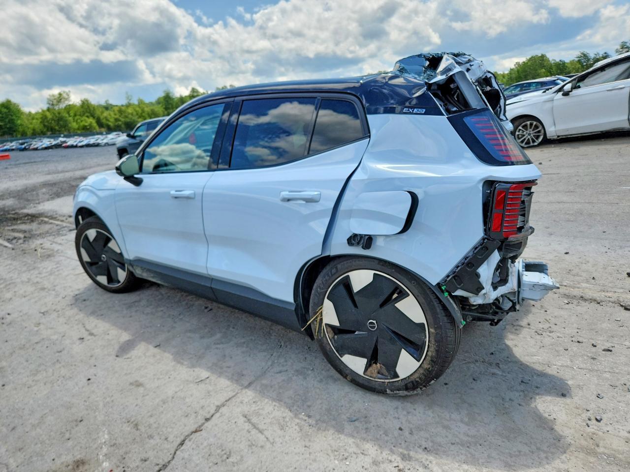 2025 Volvo Ex30 Ultra - zdjęcie 2