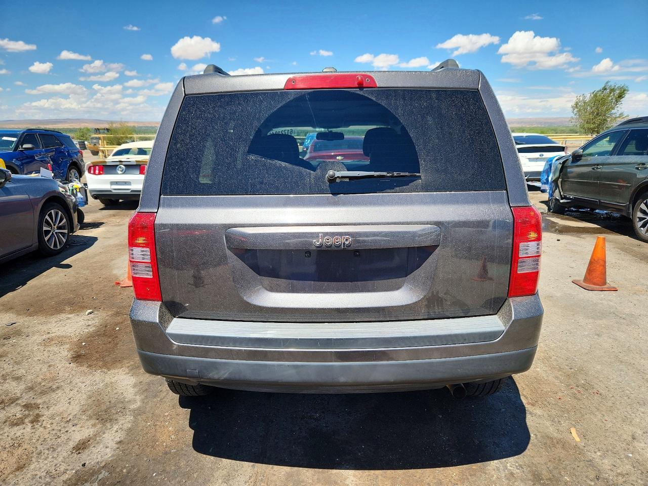 2016 Jeep Patriot Sport - zdjęcie 6