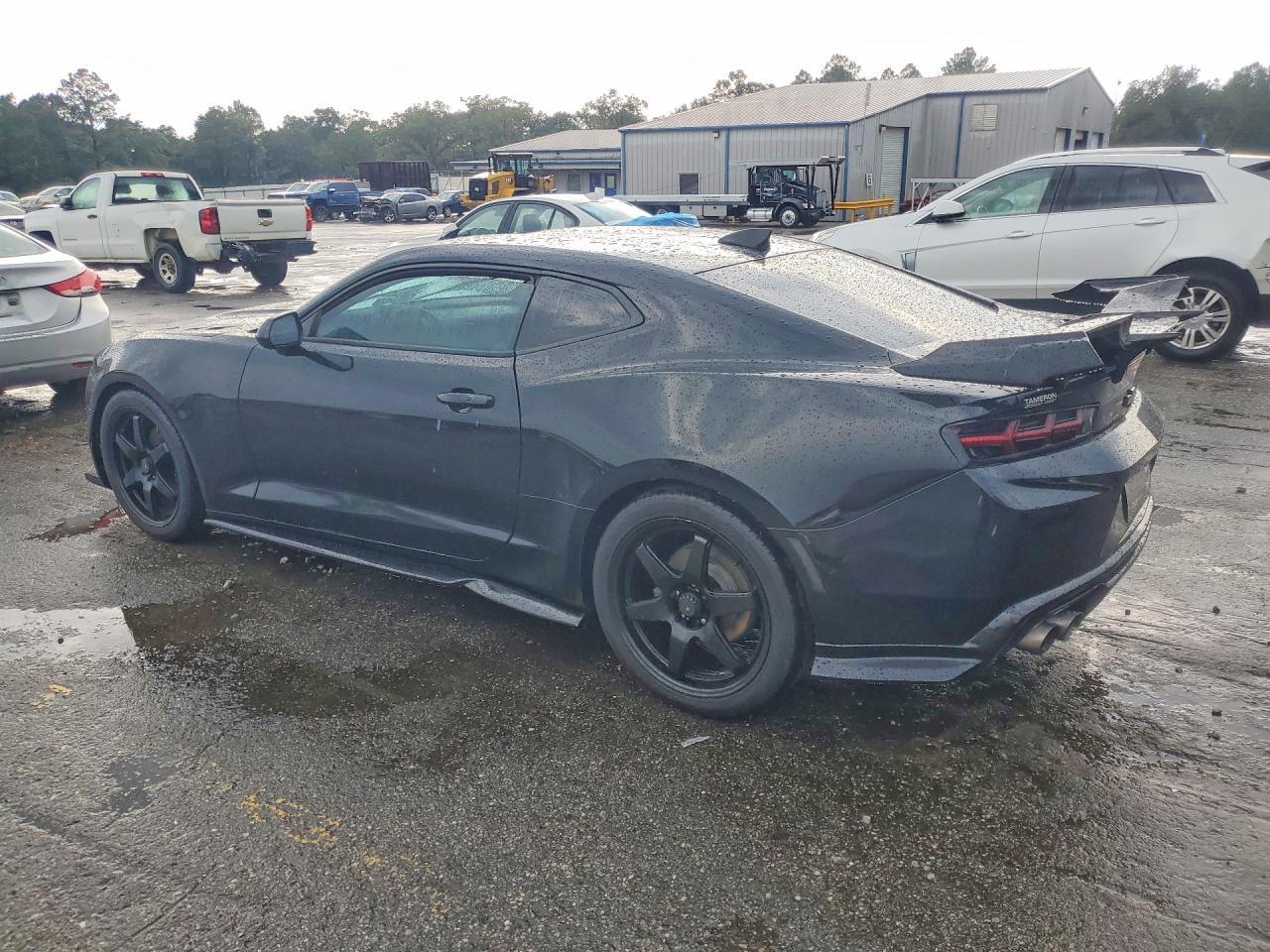 2017 Chevrolet Camaro Lt - zdjęcie 2