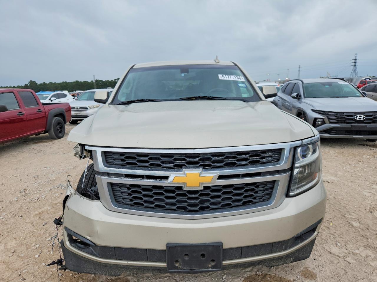 2016 Chevrolet Tahoe C1500 Ls - zdjęcie 5
