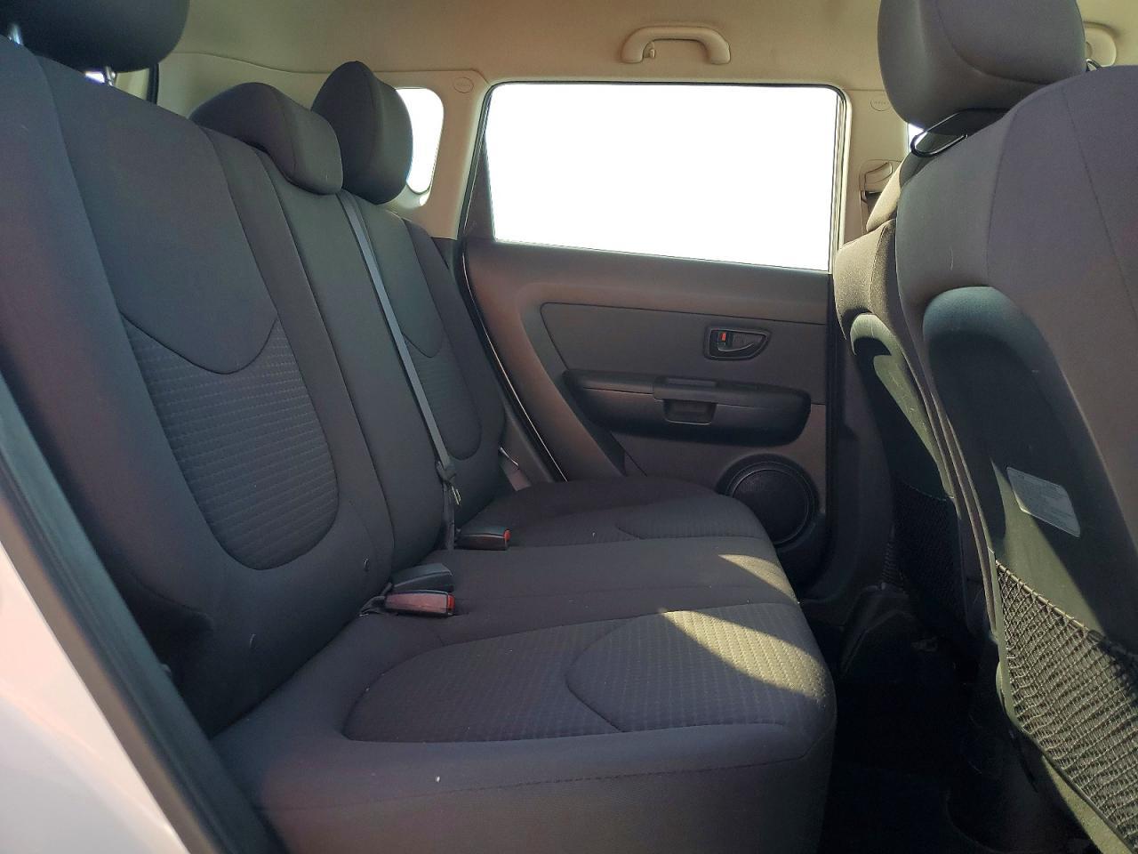 2013 Kia Soul Base - zdjęcie 10