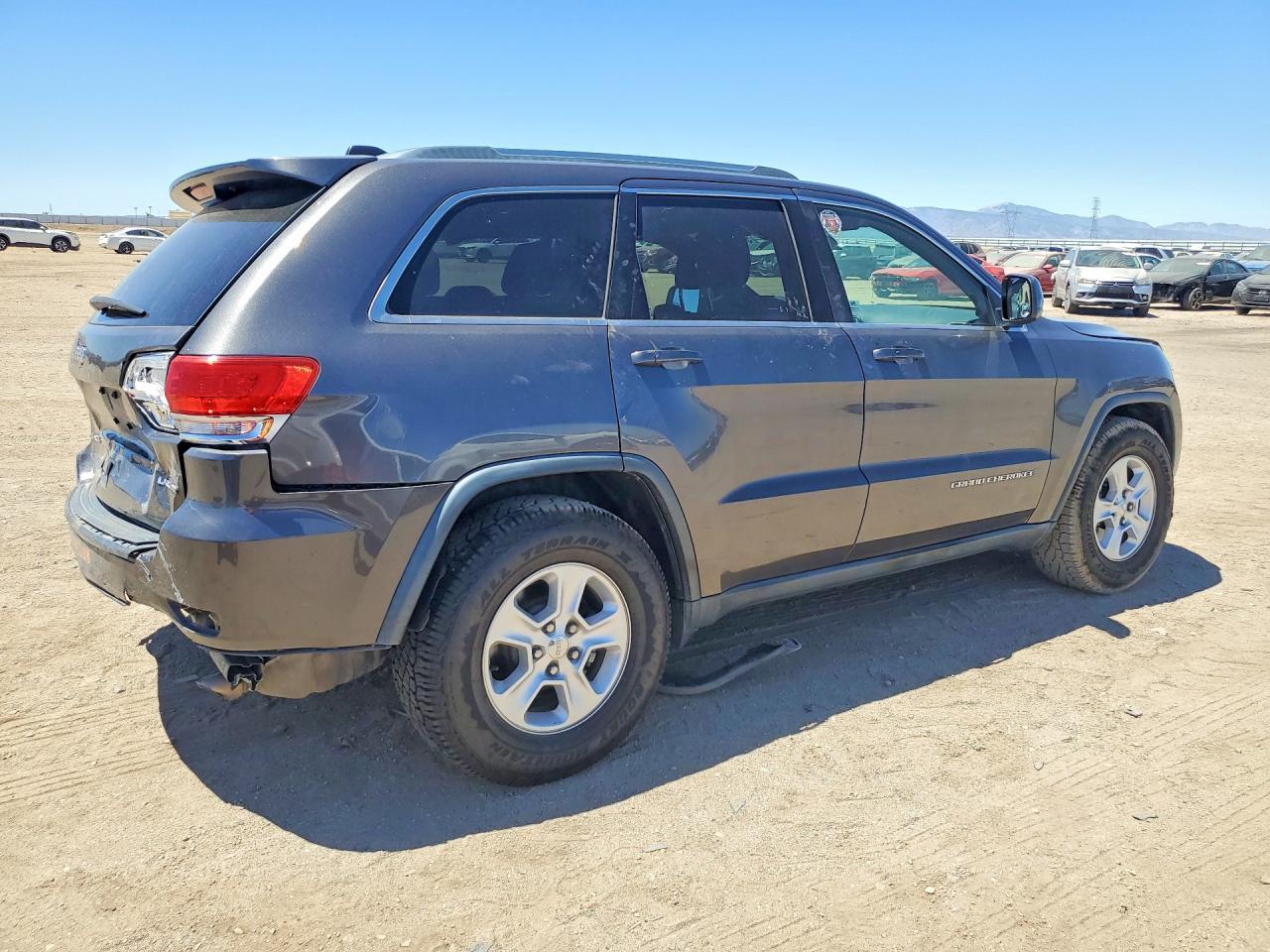 2015 Jeep Grand Cherokee Laredo - zdjęcie 3