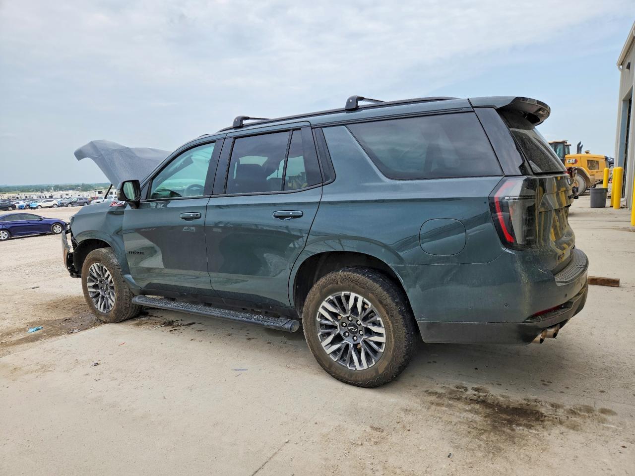 2025 Chevrolet Tahoe K1500 Z71 - zdjęcie 2