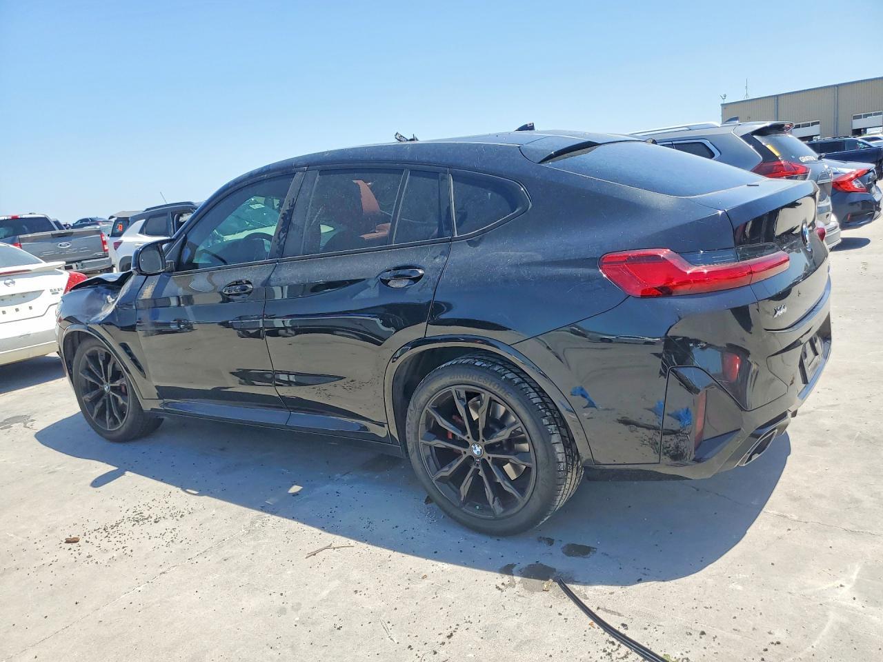2024 BMW X4 M40I - zdjęcie 2