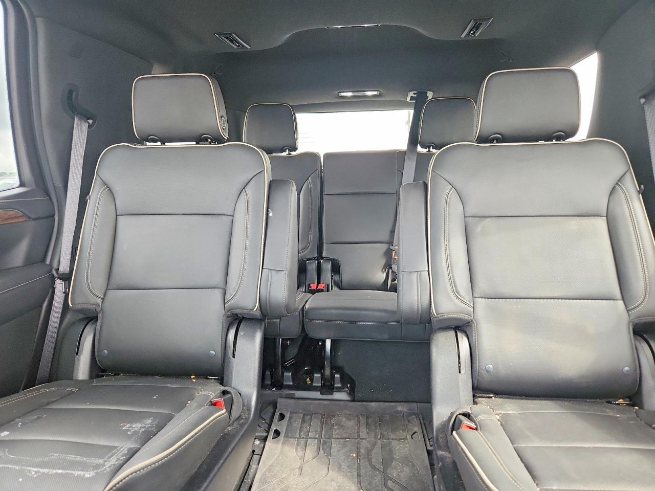 2023 Chevrolet Tahoe K1500 Premier - zdjęcie 10