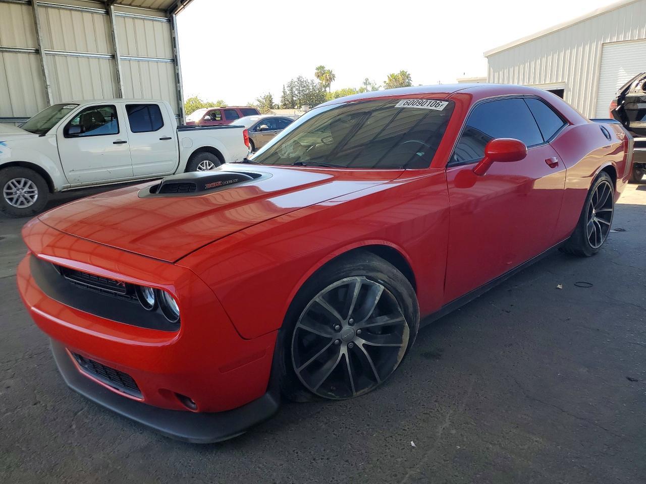 2016 Dodge Challenger R/T Scat Pack - zdjęcie główne
