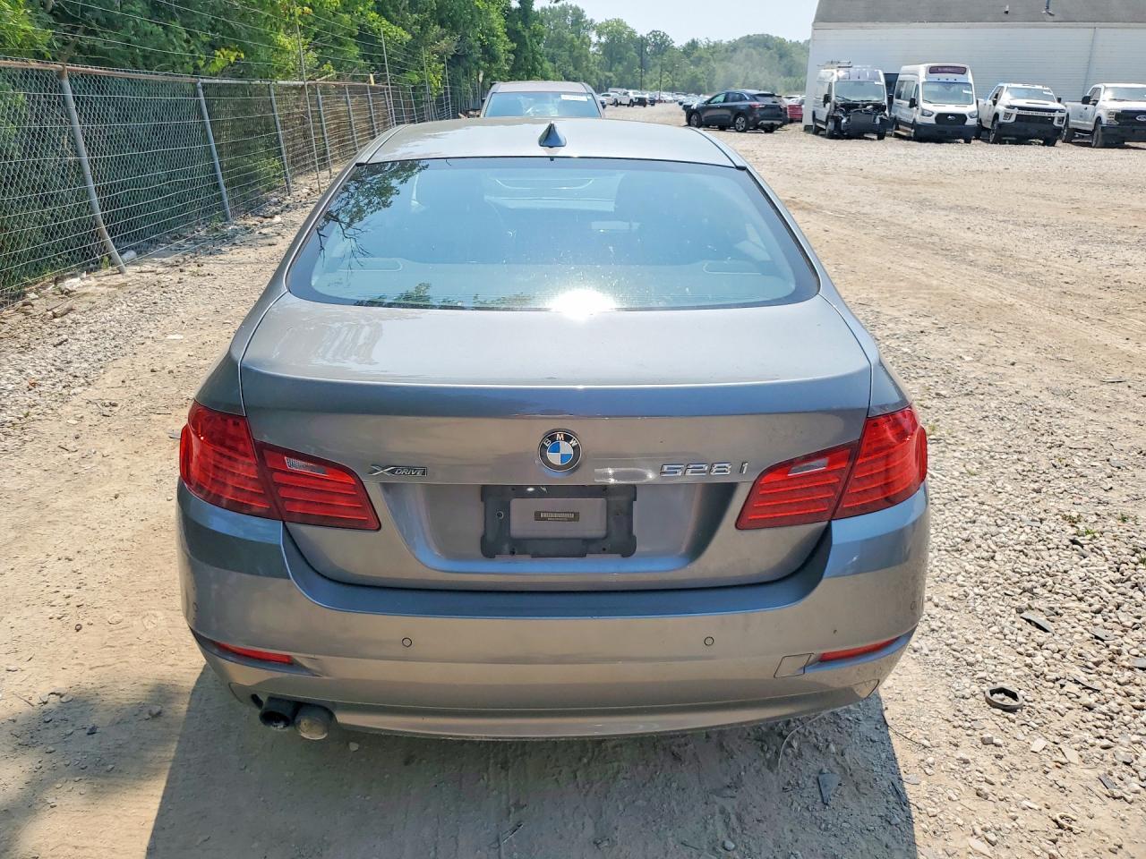 2015 BMW Seria 5 528i - zdjęcie 6
