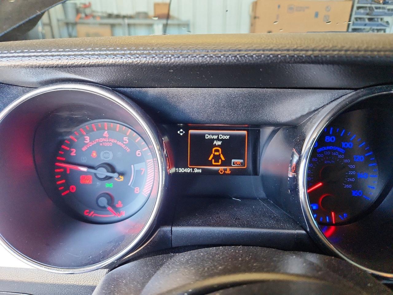 2016 Ford Mustang - zdjęcie 9