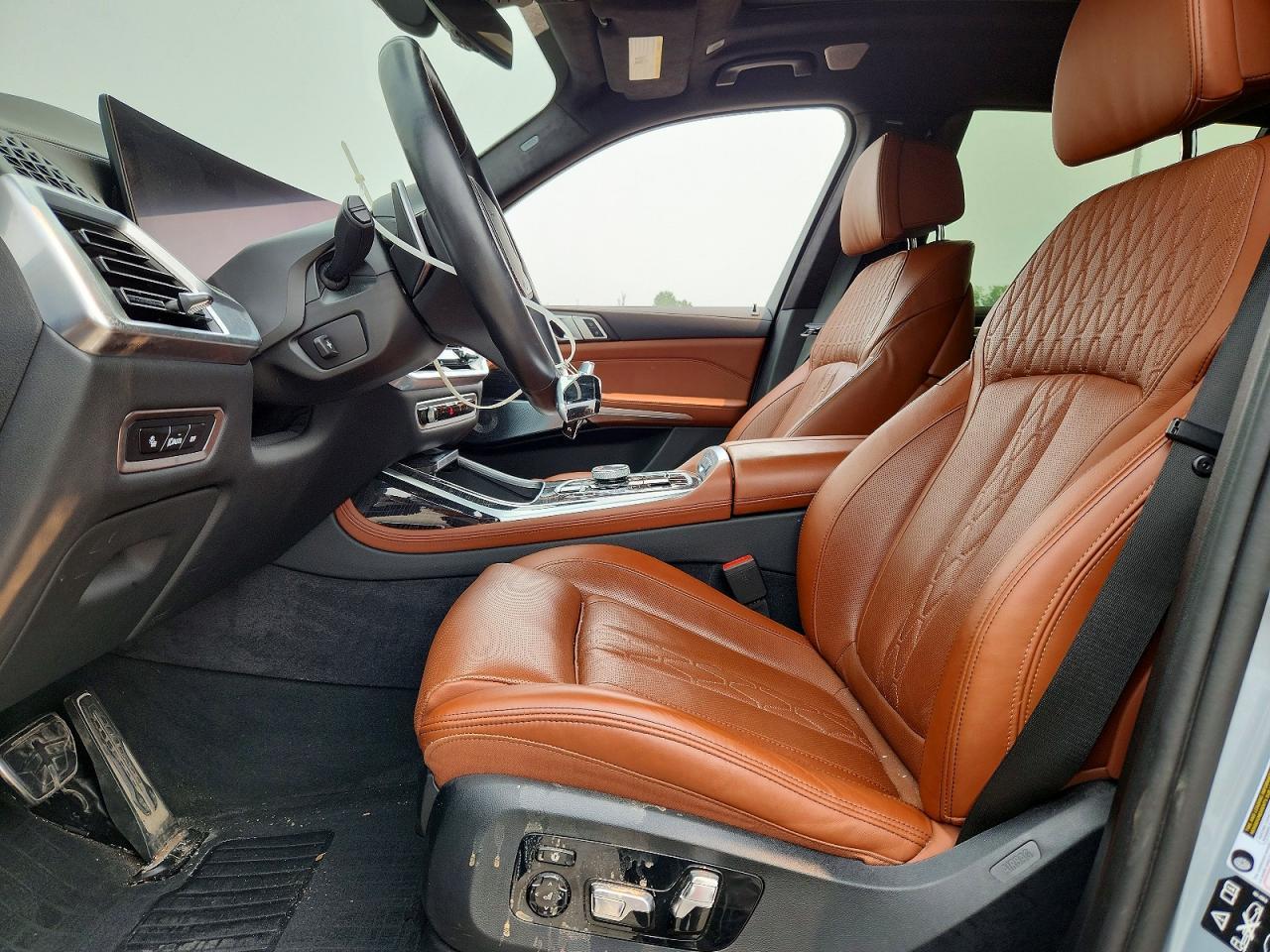 2025 BMW X7 xDrive40I - zdjęcie 7