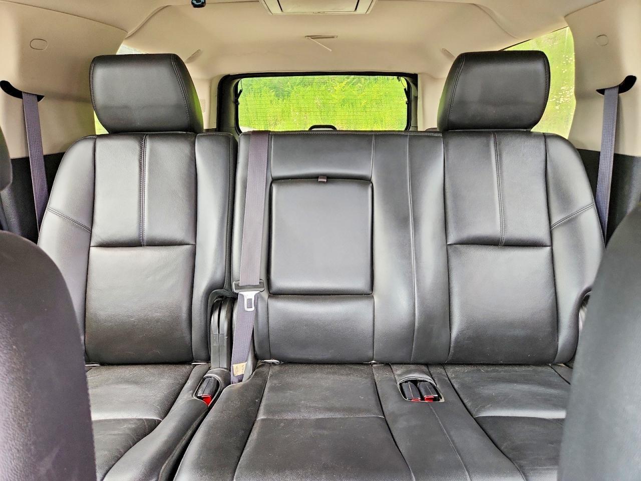 2013 Chevrolet Suburban K1500 Lt - zdjęcie 10