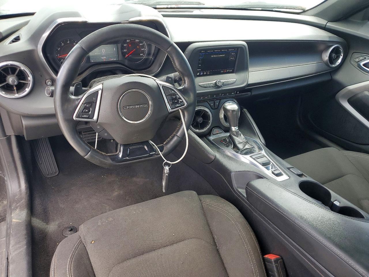 2019 Chevrolet Camaro Ls - zdjęcie 8
