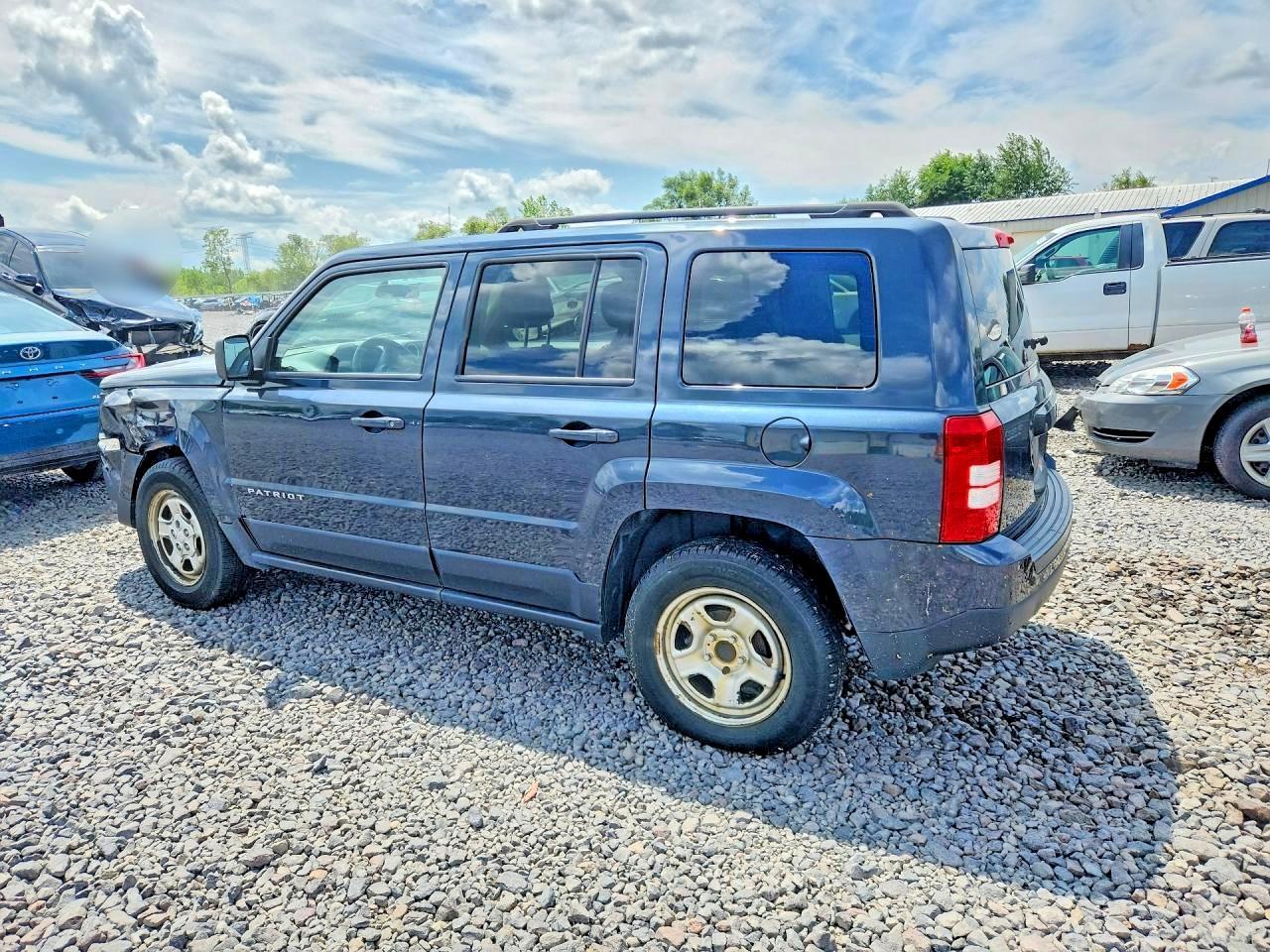 2015 Jeep Patriot Sport - zdjęcie 2