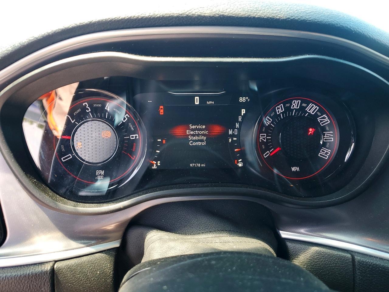 2021 Dodge Challenger Gt - zdjęcie 9