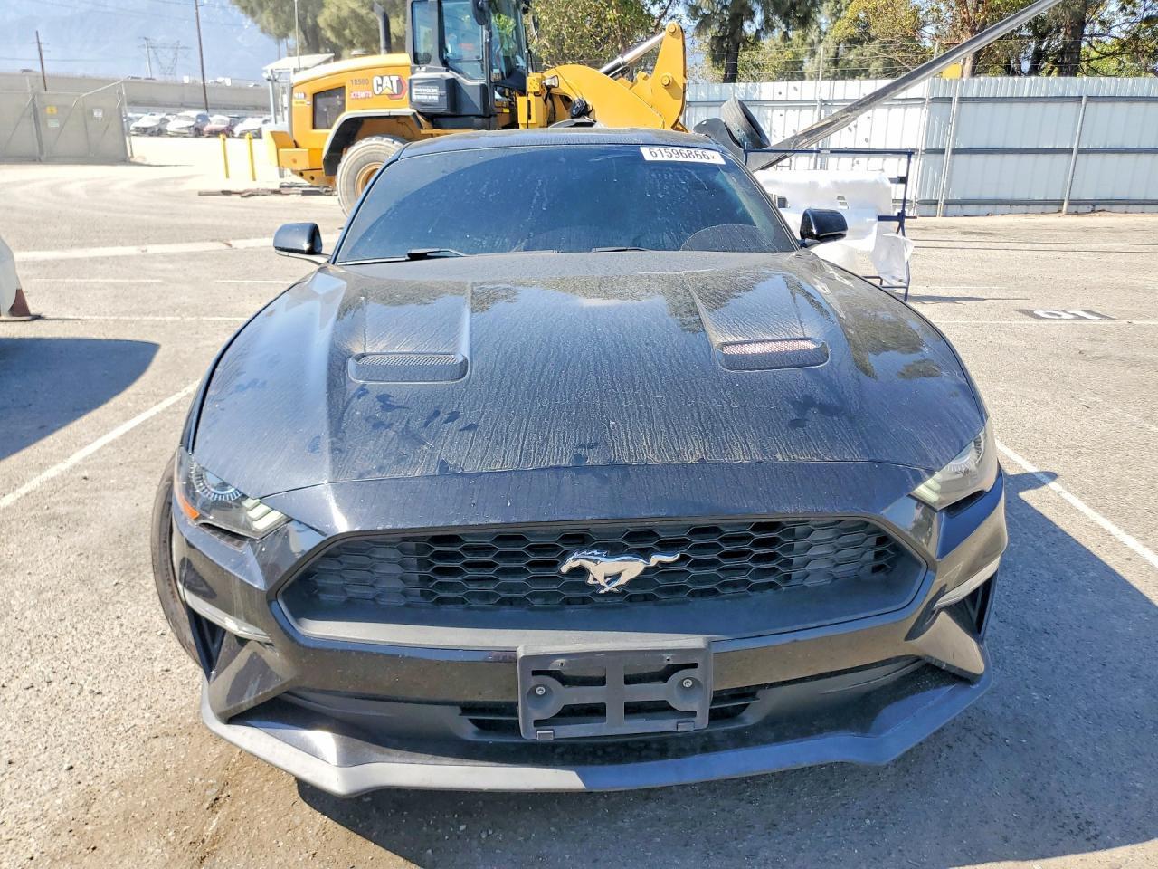 2018 Ford Mustang - zdjęcie 5