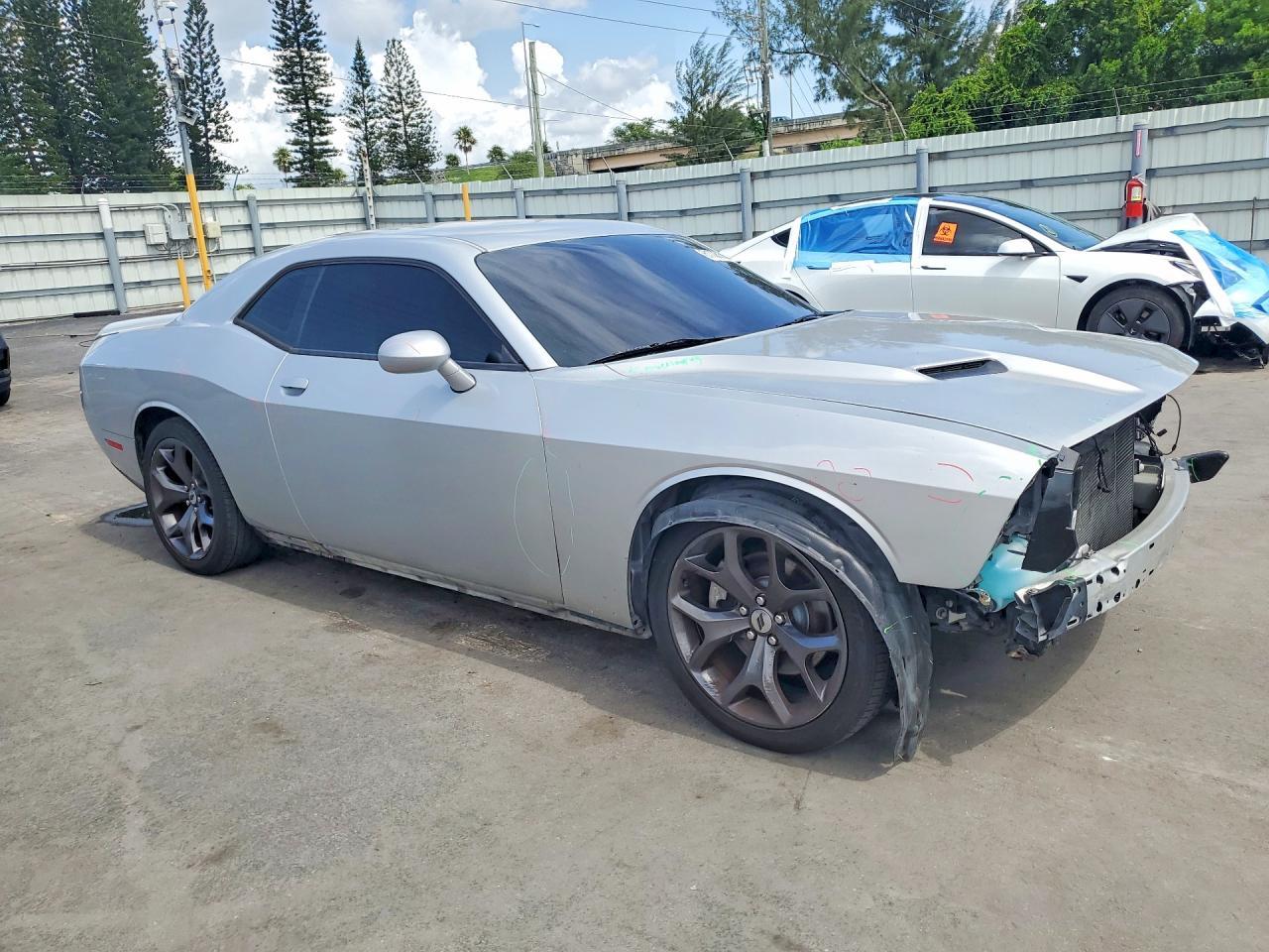 2019 Dodge Challenger Gt - zdjęcie 4
