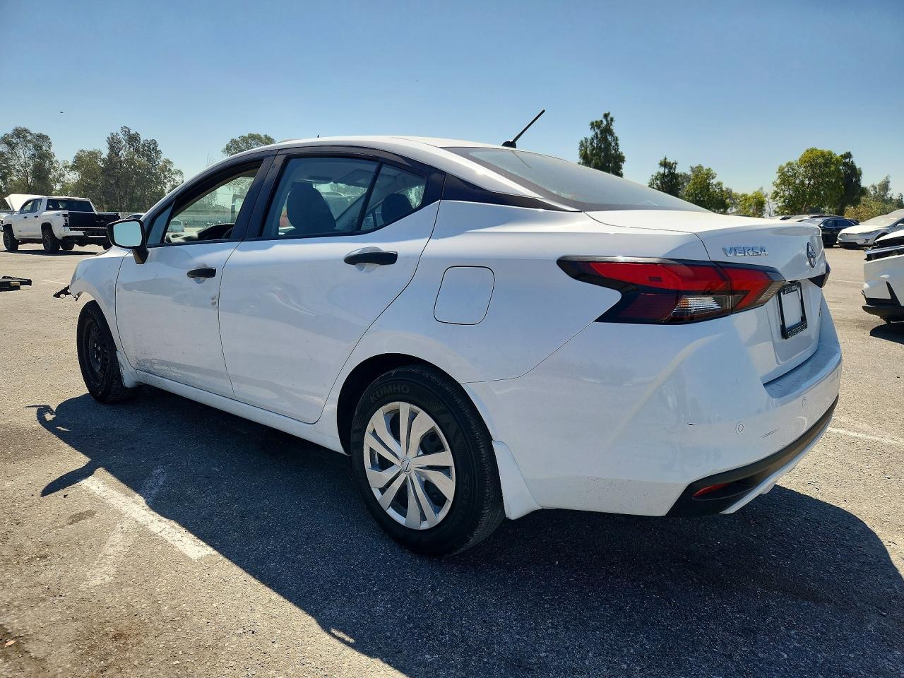 2025 Nissan Versa S - zdjęcie 2