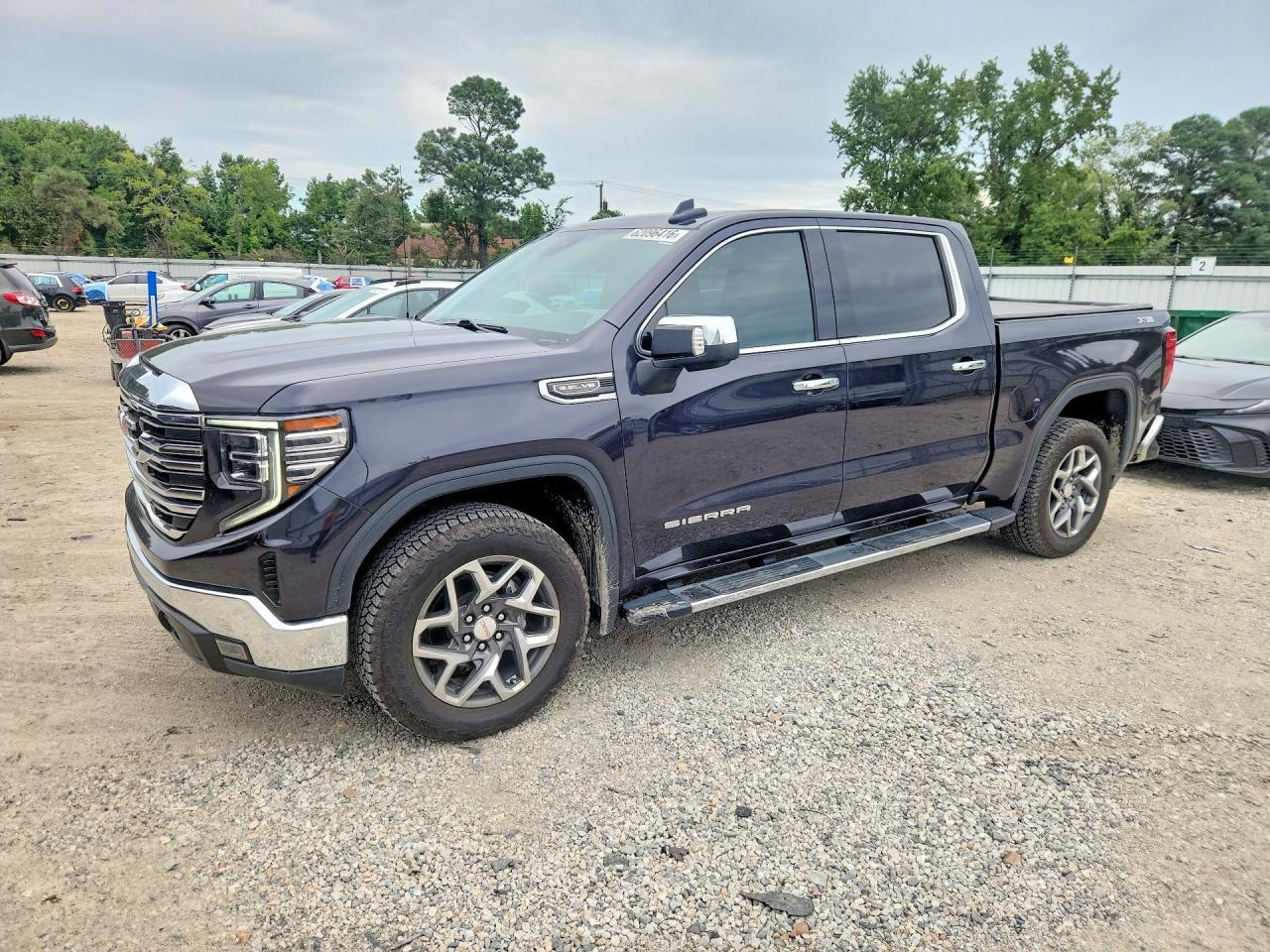 2023 GMC Sierra K1500 Slt - zdjęcie główne