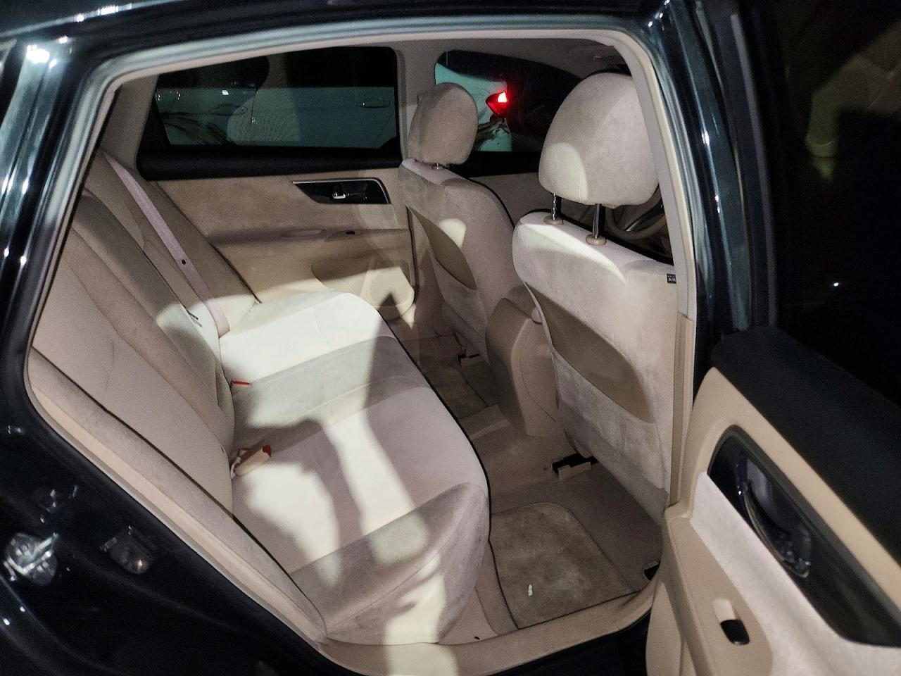 2013 Nissan Altima 2.5 S - zdjęcie 10