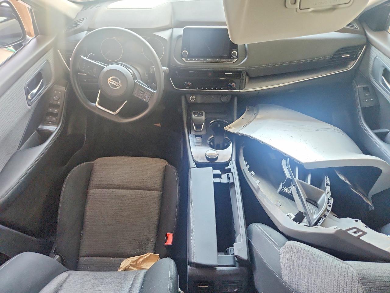 2021 Nissan Rogue Sv - zdjęcie 8