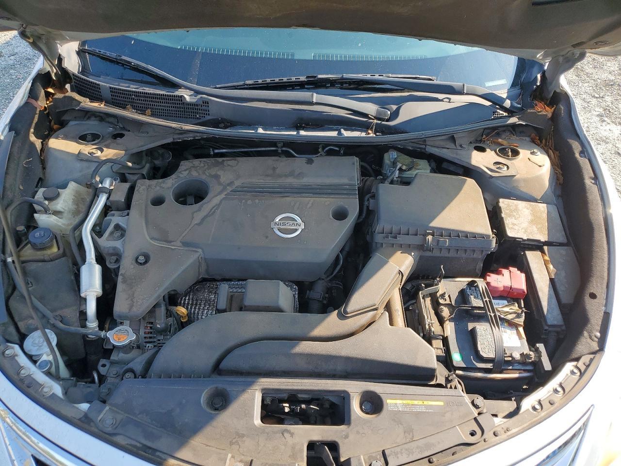 2014 Nissan Altima 2.5 S - zdjęcie 11