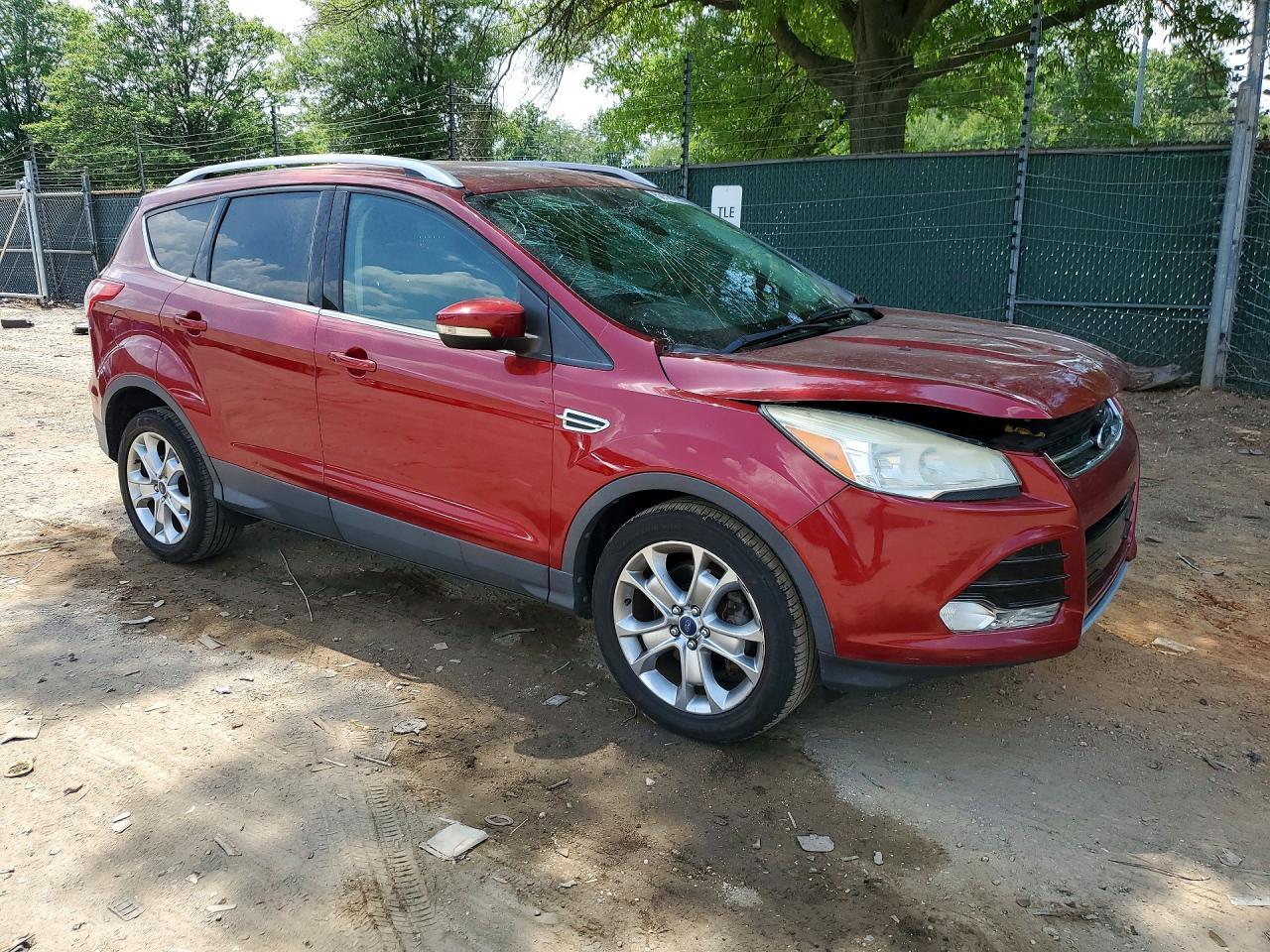 2014 Ford Escape Titanium - zdjęcie 4