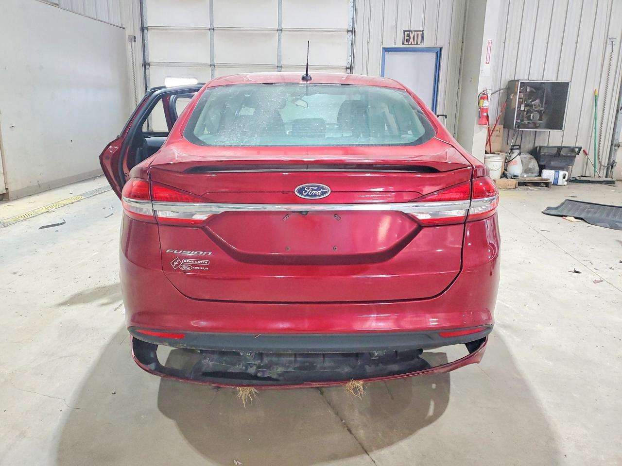 2017 Ford Fusion S - zdjęcie 6