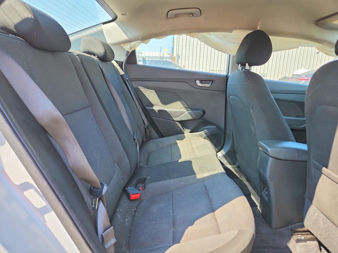 2019 Hyundai Accent Sel - zdjęcie 10