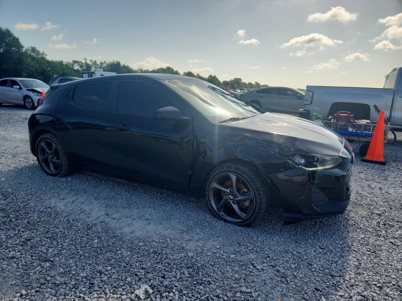 2019 Hyundai Veloster 2.0L - zdjęcie 4